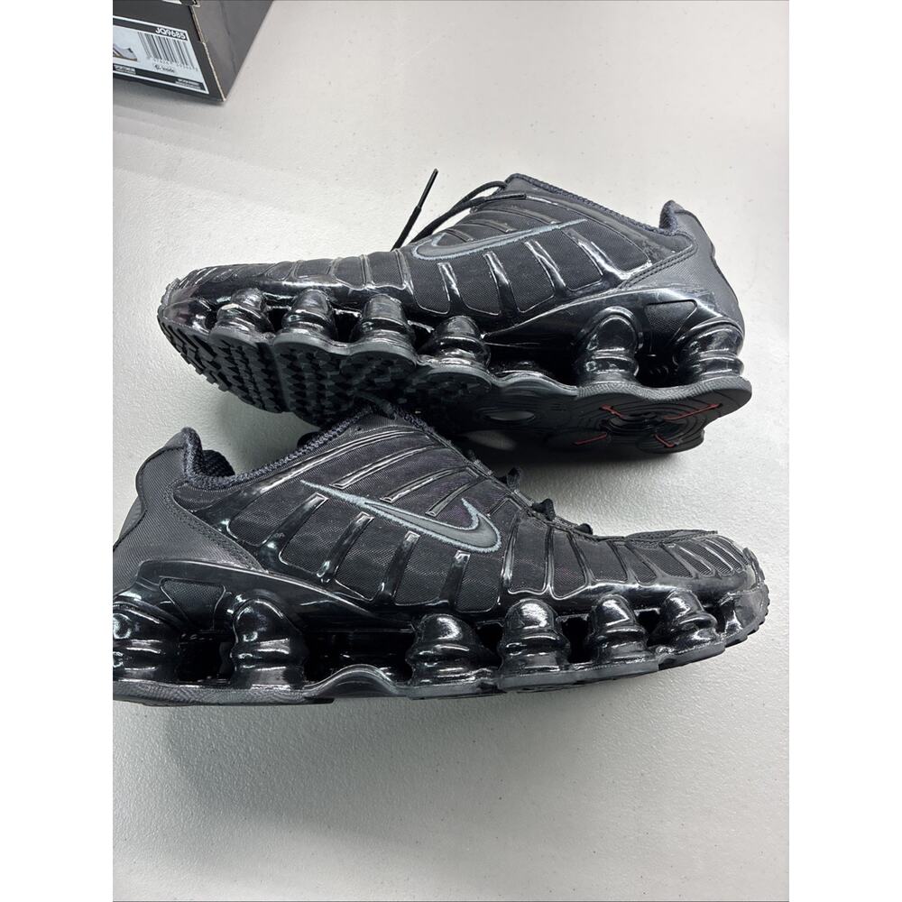 Size 8.5 -Nike Total Shox TL Metallic Hematite Triple Black Shoes AV3595-002